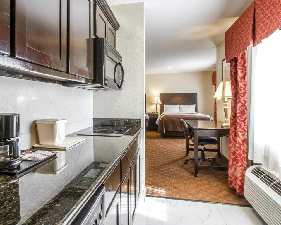 Comfort Inn & Suites Atoka Kültér fotó